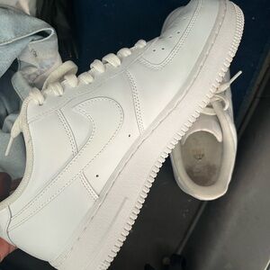 White Air Force 1s | gently used